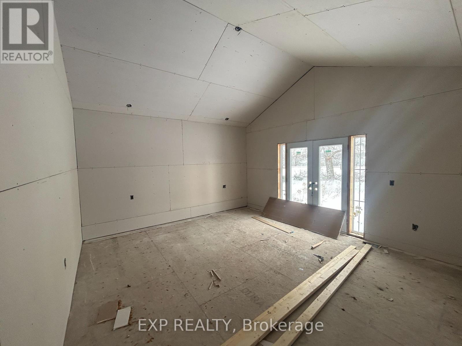 12487 Niagara Parkway, Niagara Falls, Ontario  L2E 6S6 - Photo 9 - X12745742