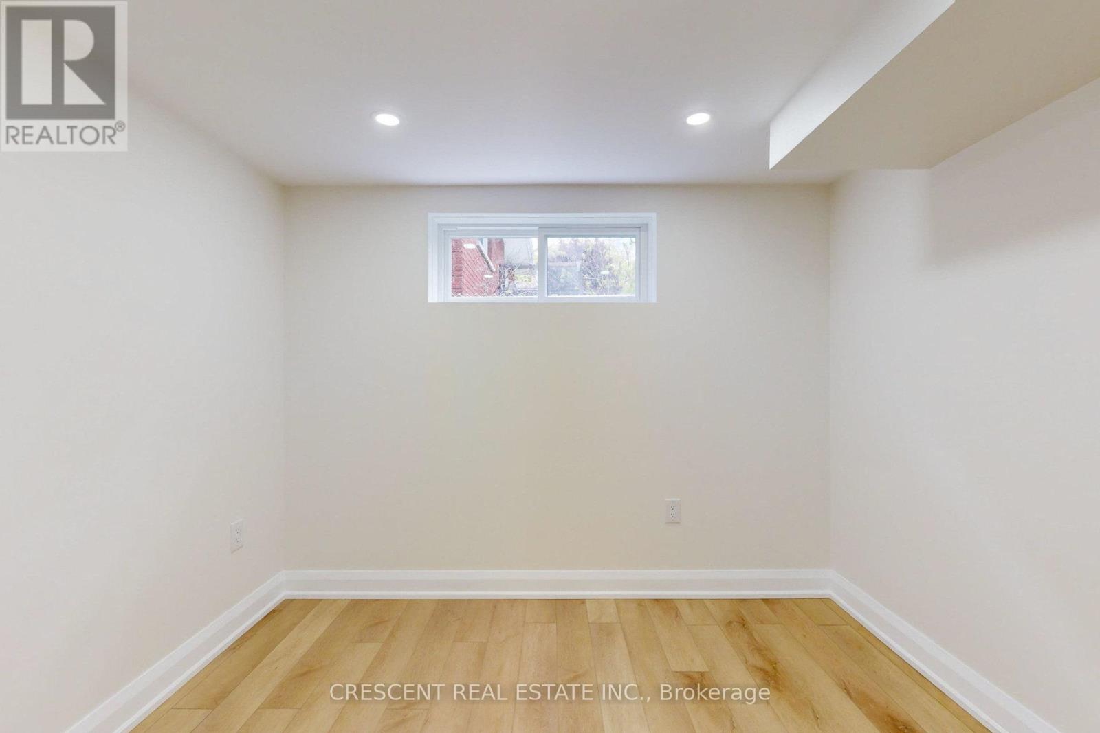 Lower - 59 Elkwood Court, Hamilton, Ontario  L9C 2T5 - Photo 10 - X12745754