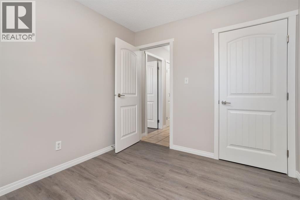 5810 Marler Drive, Camrose, Alberta  T4V 2S8 - Photo 13 - A2279757