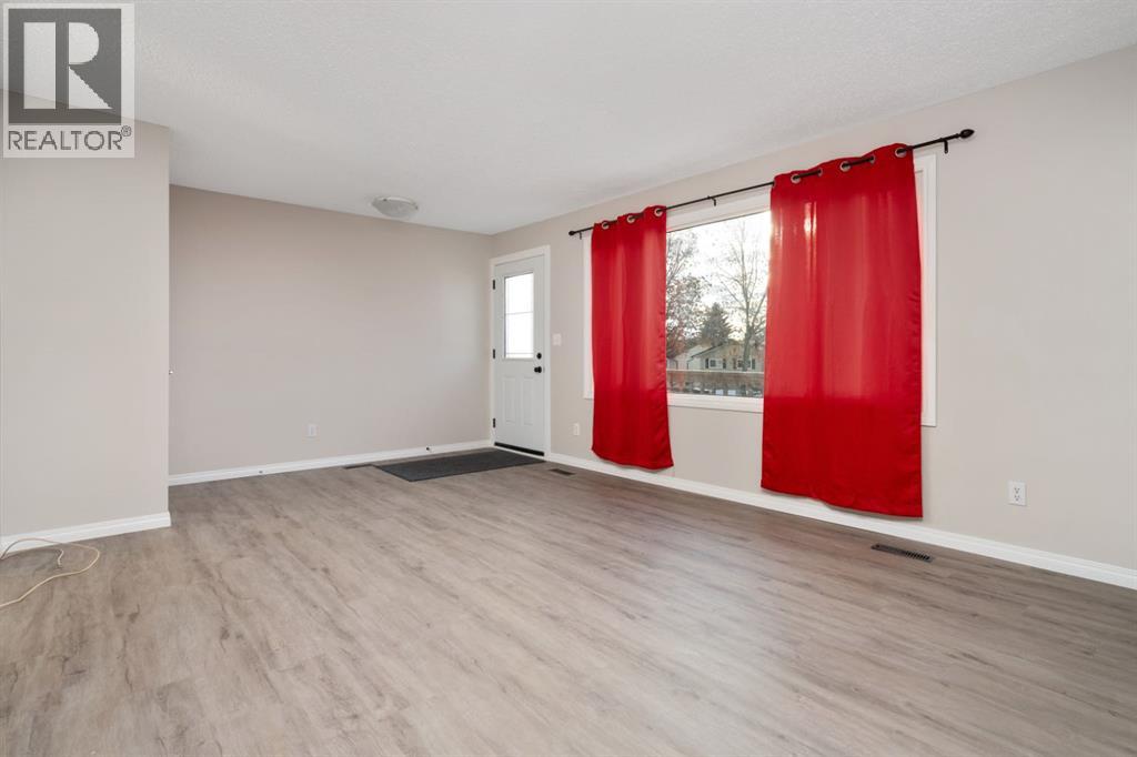 5810 Marler Drive, Camrose, Alberta  T4V 2S8 - Photo 3 - A2279757