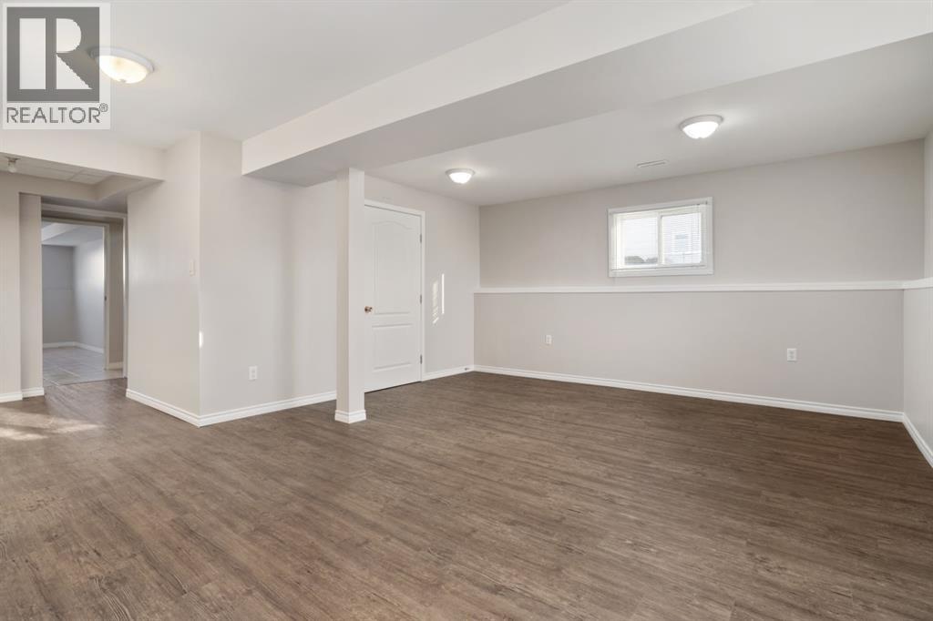 5810 Marler Drive, Camrose, Alberta  T4V 2S8 - Photo 21 - A2279757