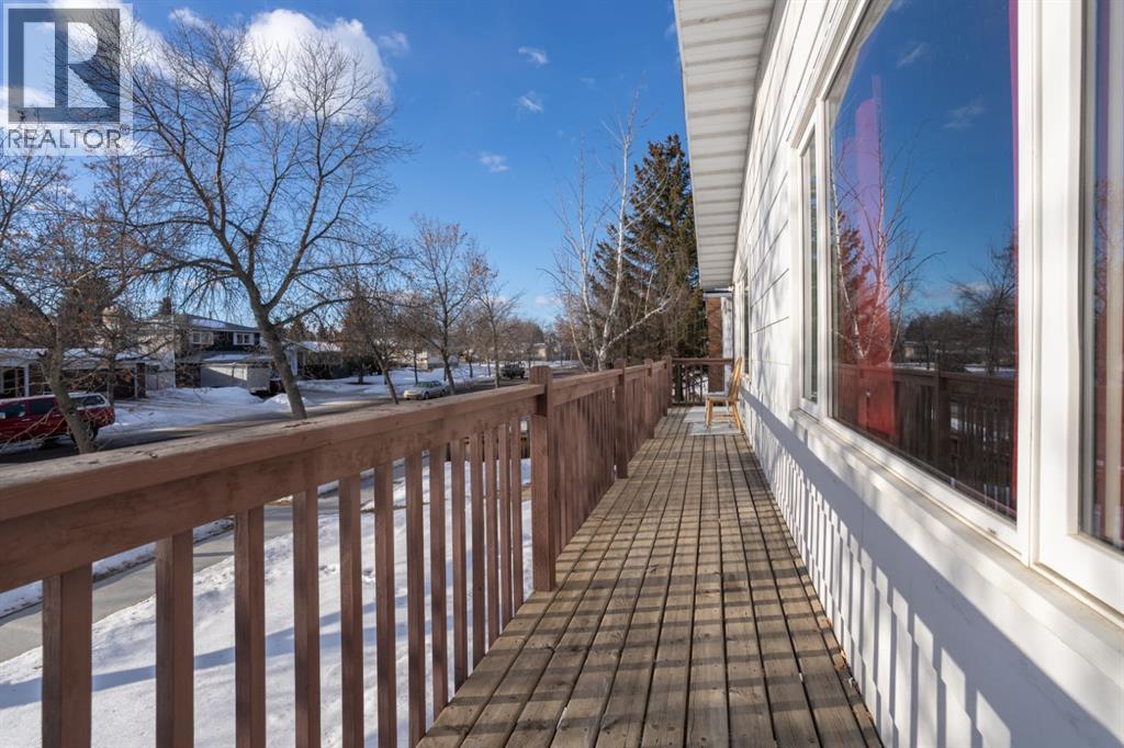 5810 Marler Drive, Camrose, Alberta  T4V 2S8 - Photo 2 - A2279757