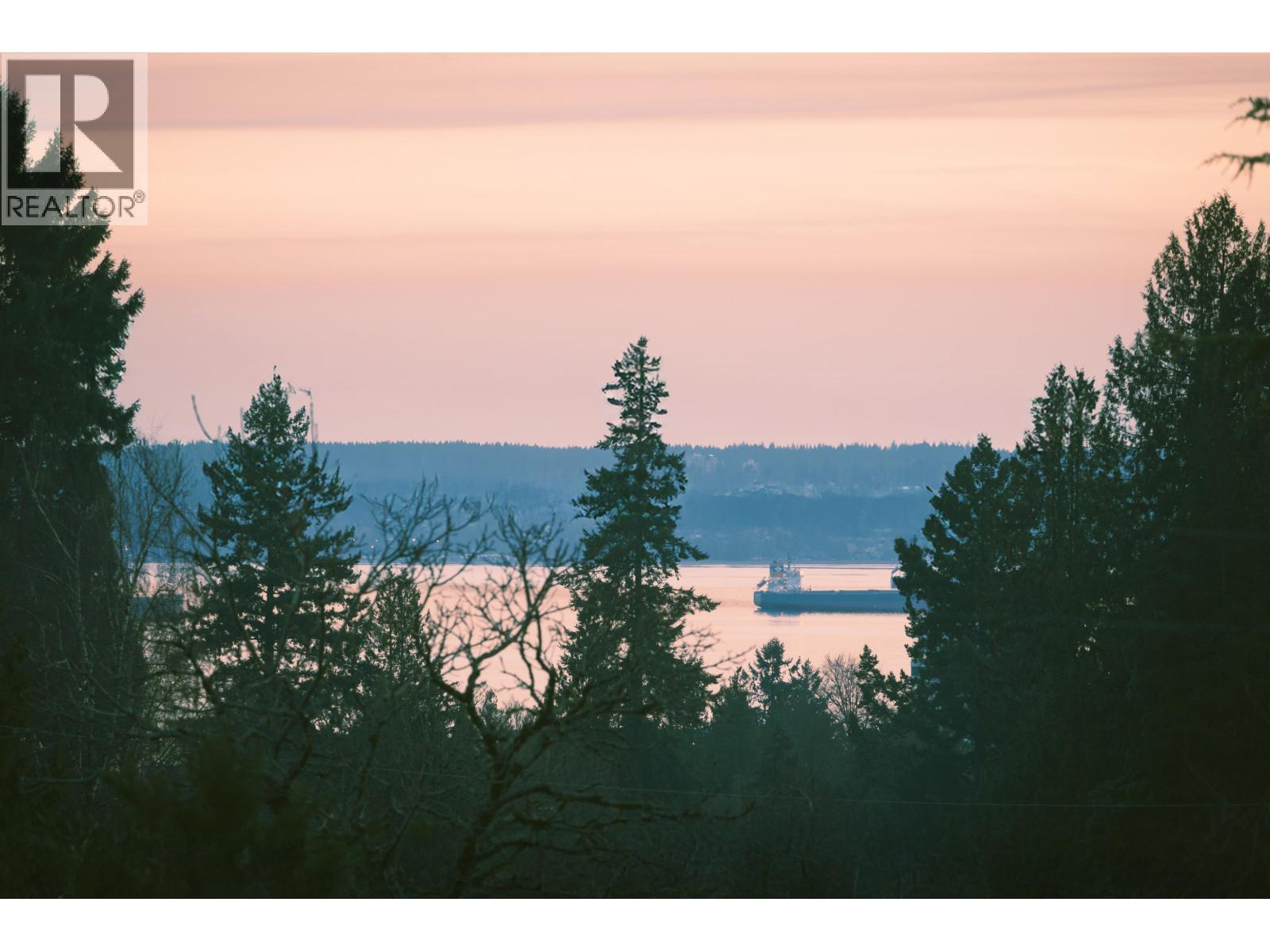 1555 Lawson Avenue, West Vancouver, British Columbia  V7V 2C8 - Photo 31 - R3083743