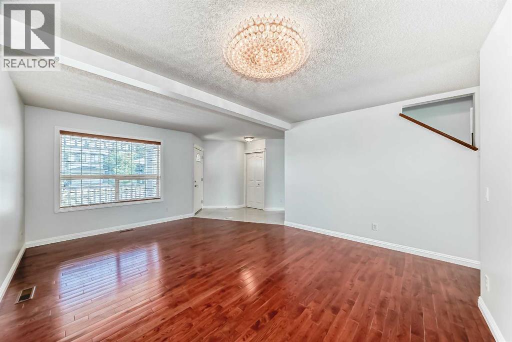 234 Panatella Boulevard Nw, Calgary, Alberta  T3K 6K2 - Photo 13 - A2280064