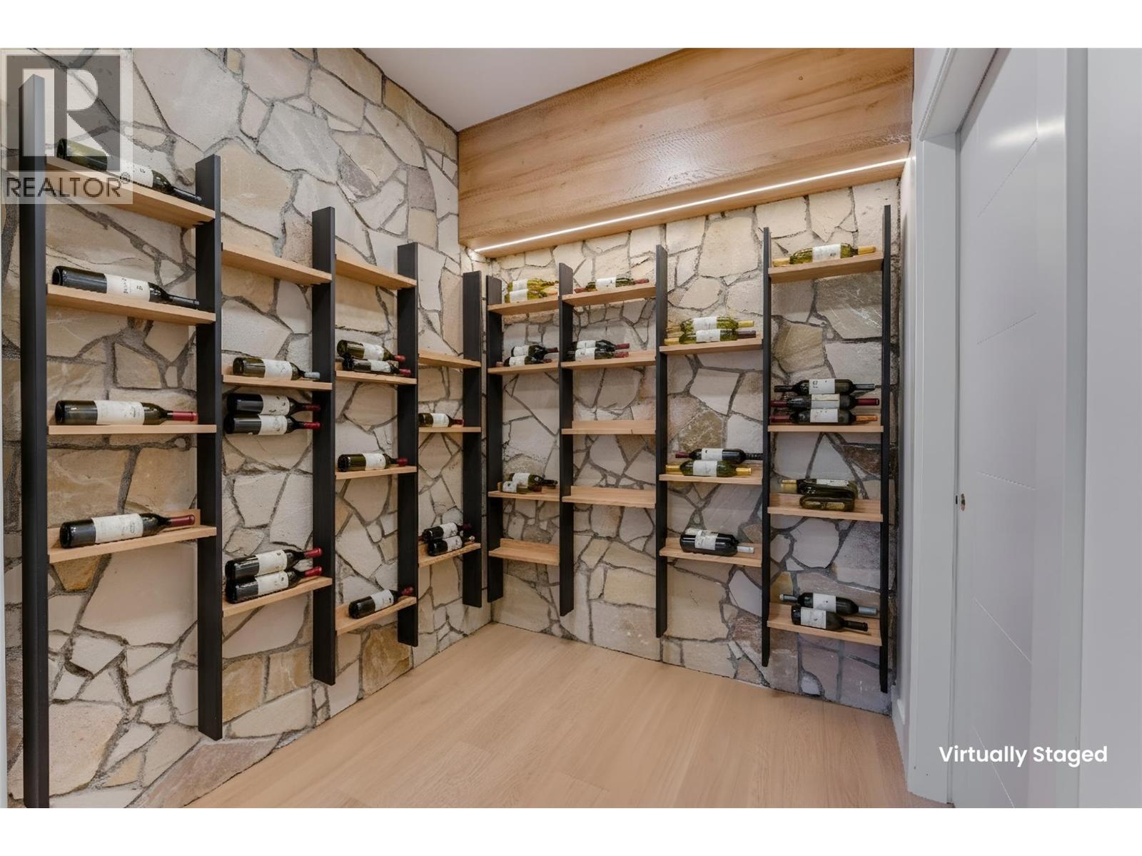 8924 Tavistock Road, Vernon, British Columbia  V1H 2L4 - Photo 36 - 10373025