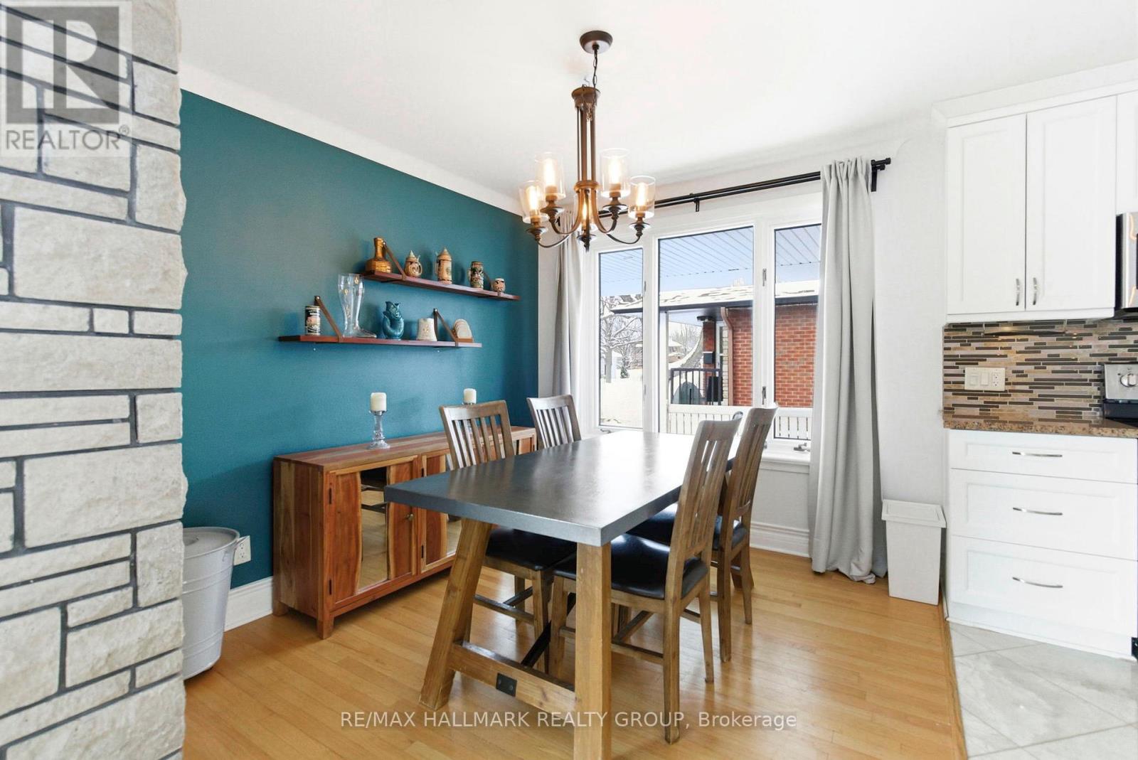 907 Innswood Drive, Ottawa, Ontario  K2A 3R9 - Photo 10 - X12745792