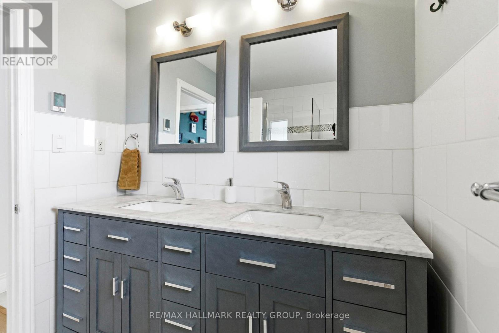 907 Innswood Drive, Ottawa, Ontario  K2A 3R9 - Photo 24 - X12745792