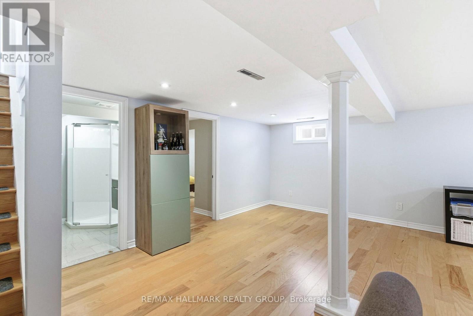 907 Innswood Drive, Ottawa, Ontario  K2A 3R9 - Photo 29 - X12745792