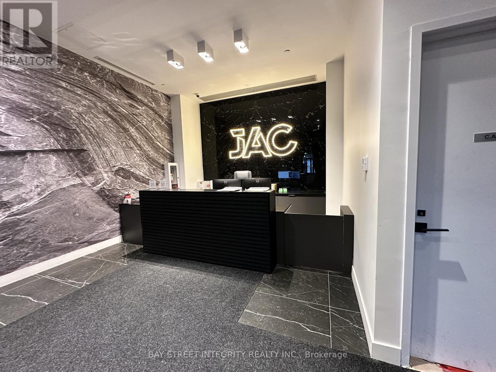 1611 - 308 Jarvis Street, Toronto, Ontario  M5B 0E3 - Photo 2 - C12745802