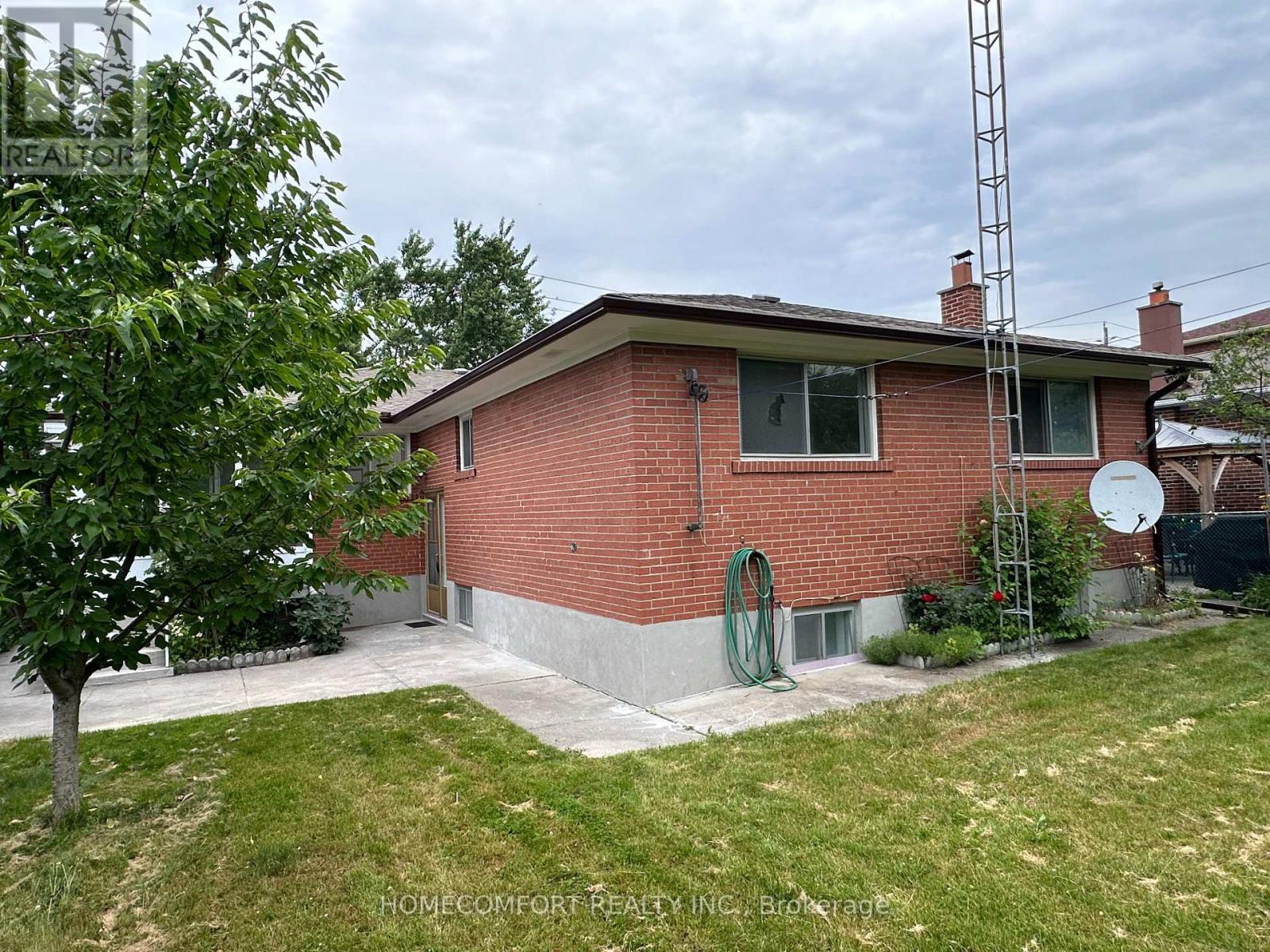 Lower 1 - 45 Ernest Avenue, Toronto (Pleasant View), Ontario  M2J 3T4 - Photo 13 - C12745824