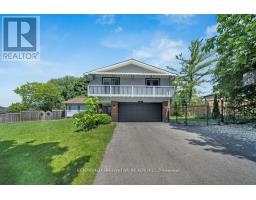 890 BRIARWOOD DRIVE, Oshawa, Ontario