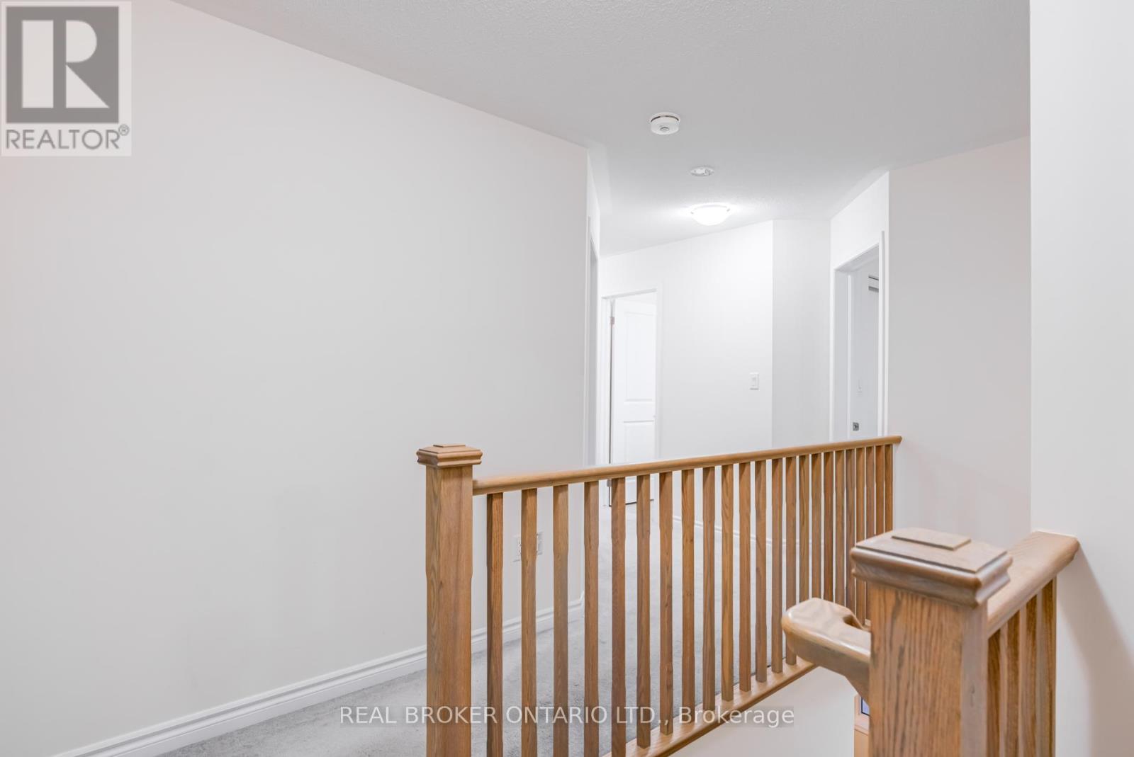 (Main & 2nd Floor) - 1004 Dashwood Court, Pickering, Ontario  L1V 0G7 - Photo 32 - E12745816