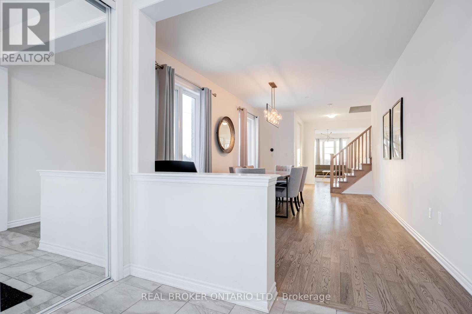 (Main & 2nd Floor) - 1004 Dashwood Court, Pickering, Ontario  L1V 0G7 - Photo 6 - E12745816