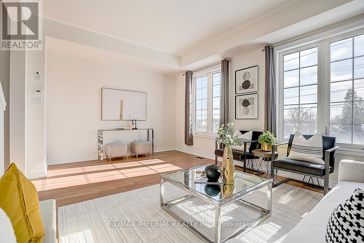 29 Kingfisher Way, Whitby, Ontario  L1P 0K3 - Photo 18 - E12745822