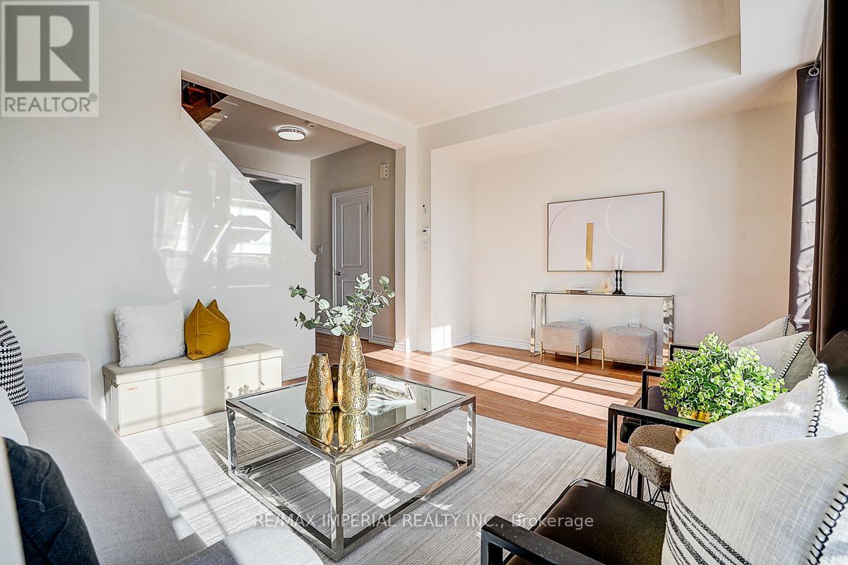 29 Kingfisher Way, Whitby, Ontario  L1P 0K3 - Photo 19 - E12745822