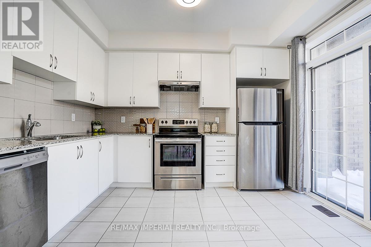 29 Kingfisher Way, Whitby, Ontario  L1P 0K3 - Photo 27 - E12745822