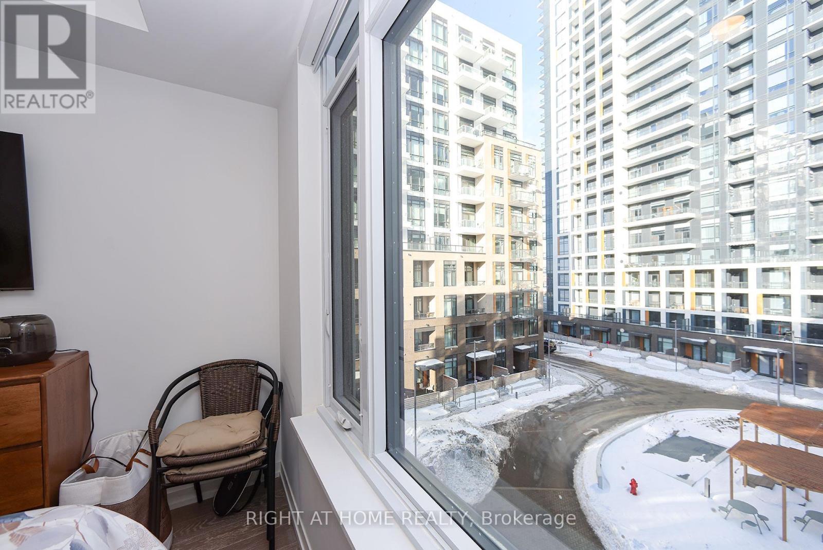 D433 - 8 Beverley Glen Boulevard, Vaughan, Ontario  L4J 7V1 - Photo 16 - N12745794