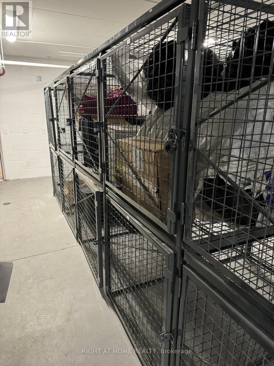 D433 - 8 Beverley Glen Boulevard, Vaughan, Ontario  L4J 7V1 - Photo 36 - N12745794