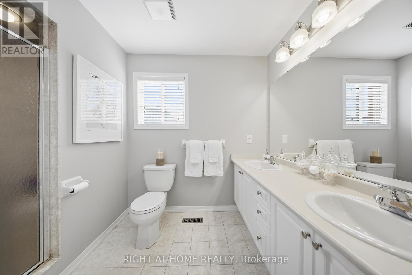 9 Manordale Crescent, Vaughan, Ontario  L4H 0T6 - Photo 32 - N12745826