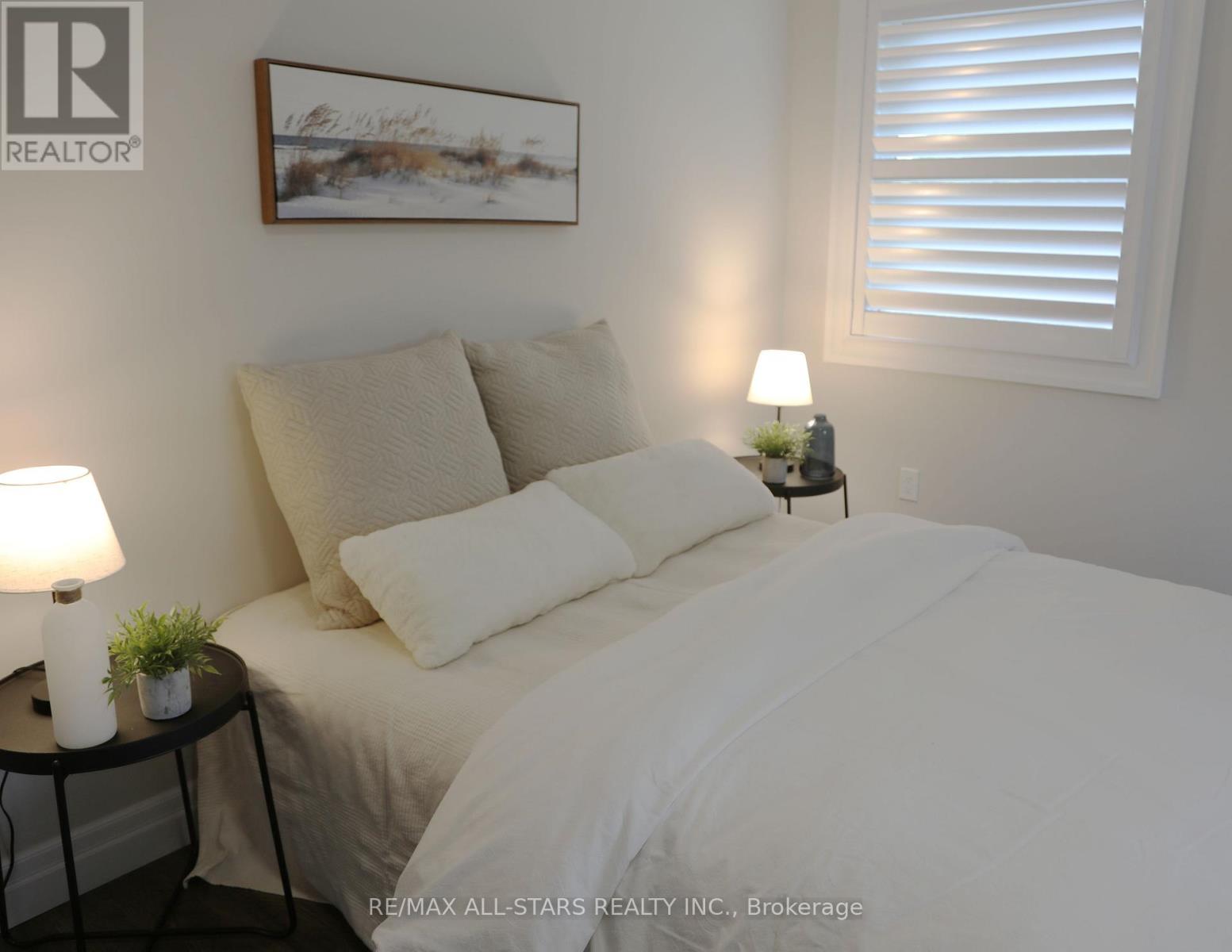 29 Patrick Drive, Aurora, Ontario  L4G 2A6 - Photo 19 - N12745830