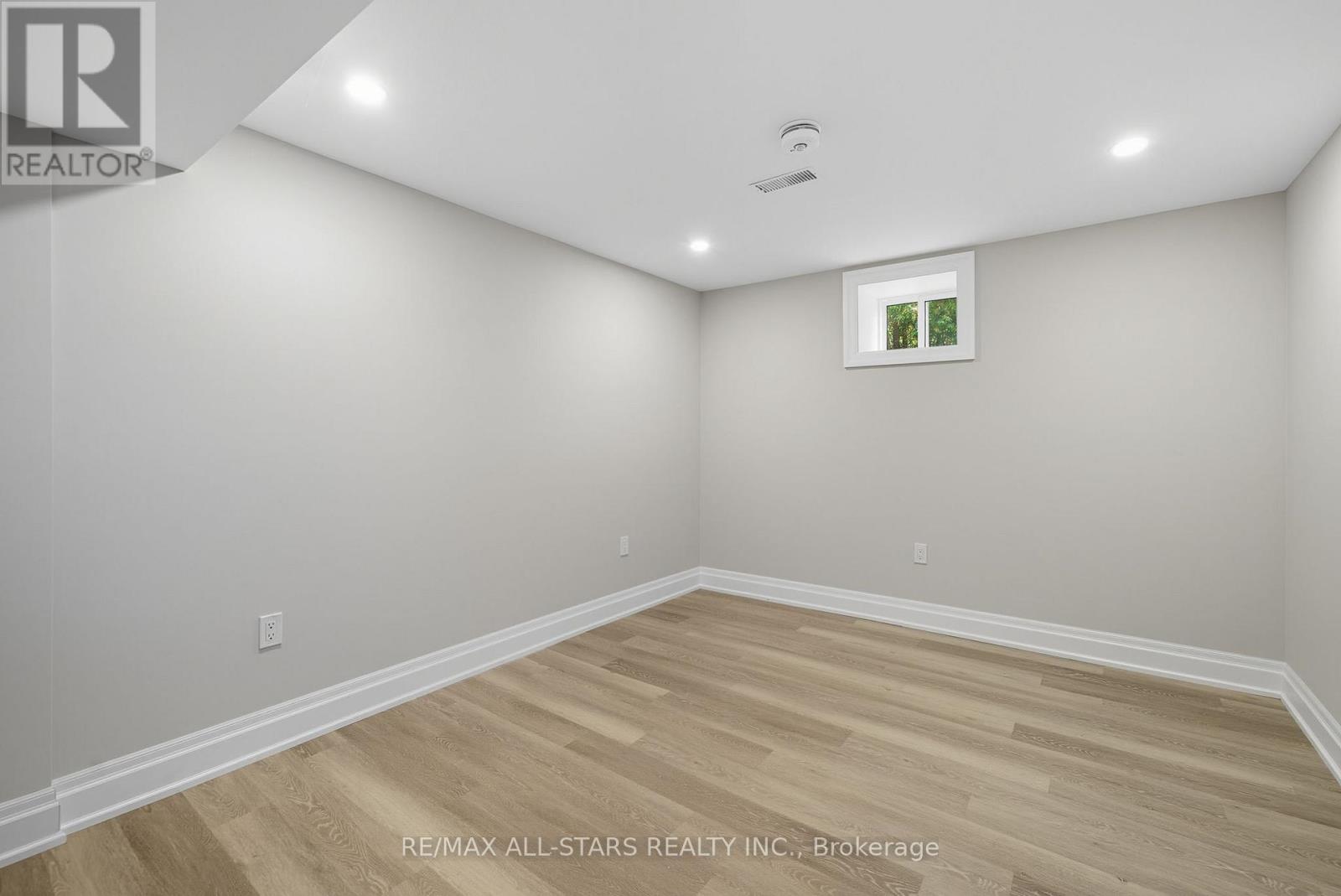 29 Patrick Drive, Aurora, Ontario  L4G 2A6 - Photo 38 - N12745830