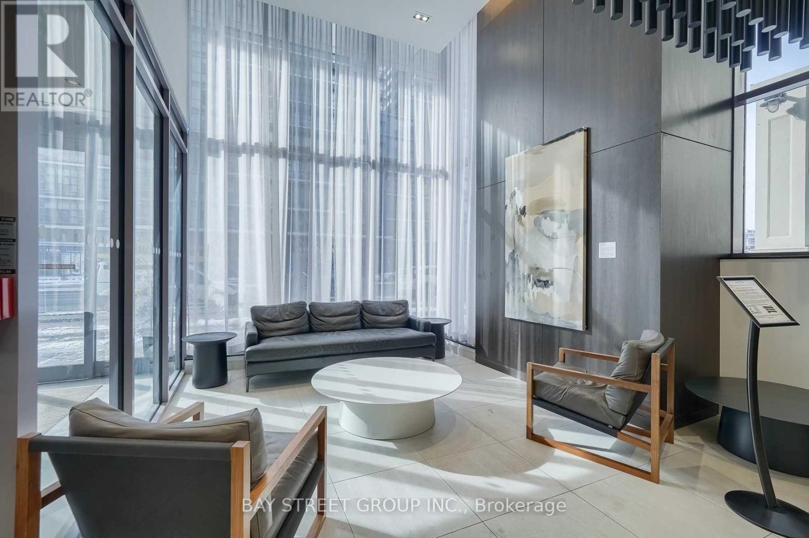 517 - 4065 Confederation Parkway, Mississauga, Ontario  L5B 0L4 - Photo 10 - W12745788