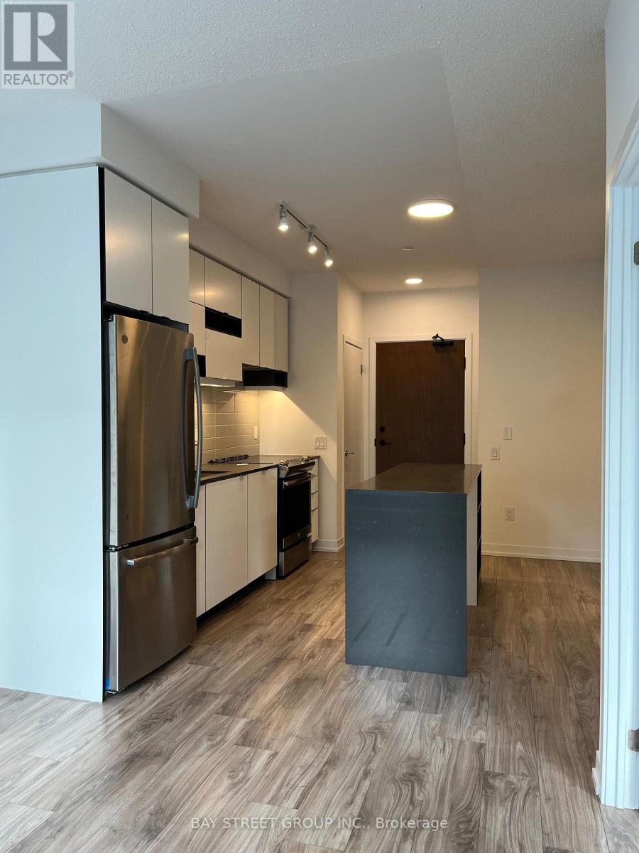 517 - 4065 Confederation Parkway, Mississauga, Ontario  L5B 0L4 - Photo 6 - W12745788