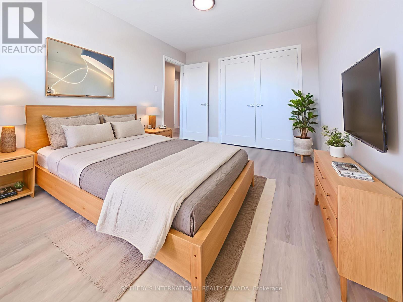 34 Rita Drive, Toronto, Ontario  M3L 2G6 - Photo 20 - W12745812