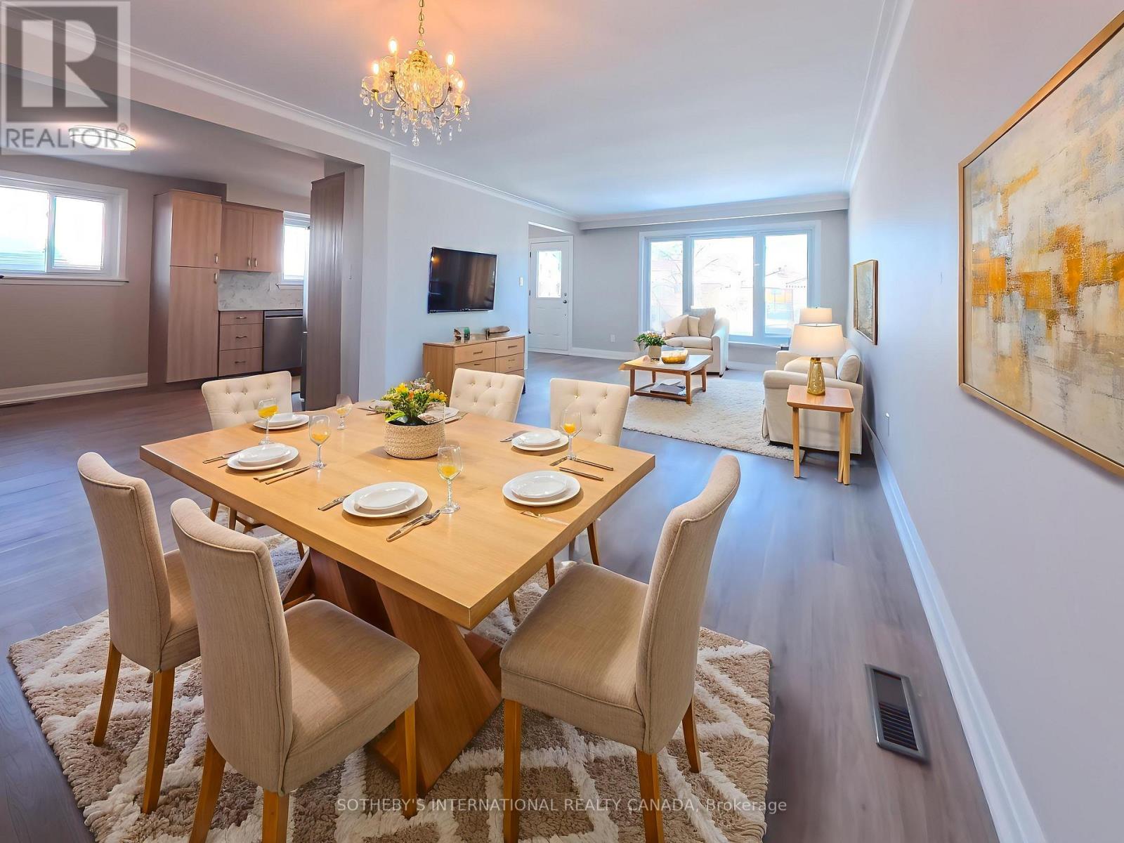 34 Rita Drive, Toronto, Ontario  M3L 2G6 - Photo 4 - W12745812