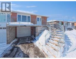 34 RITA DRIVE, Toronto, Ontario