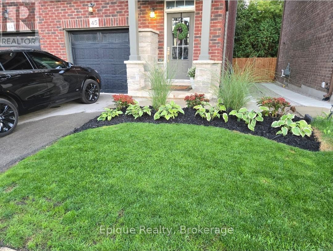 45 - 445 Ontario Street S, Milton, Ontario  L9T 9K3 - Photo 2 - W12745814