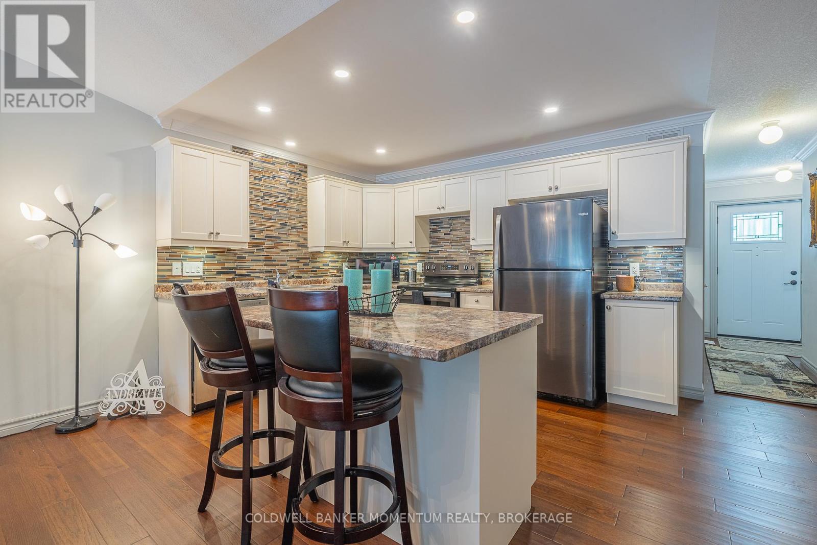 3916 Trillium Circle, Lincoln (Lincoln-Jordan/vineland), Ontario  L0R 2C0 - Photo 12 - X12745844