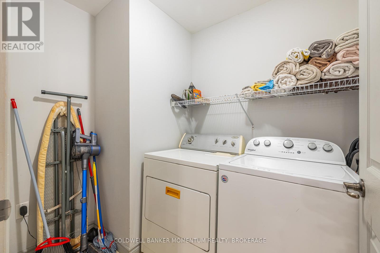 3916 Trillium Circle, Lincoln (Lincoln-Jordan/vineland), Ontario  L0R 2C0 - Photo 22 - X12745844