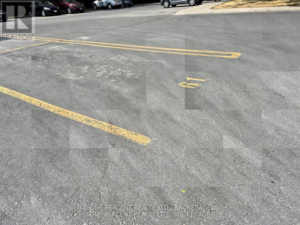 116 - 561 Armstrong Road, Kingston (East Gardiners Rd), Ontario  K7M 8J9 - Photo 5 - X12745848