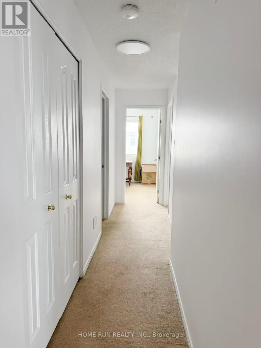 330 Applecross Crescent, Ottawa, Ontario  K2K 0C4 - Photo 15 - X12745854