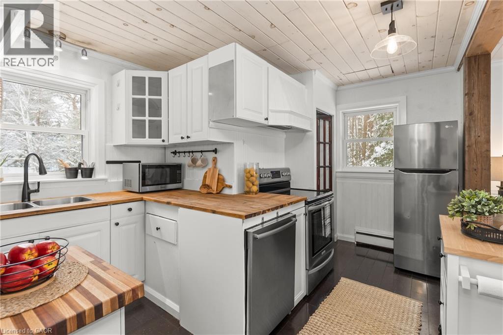 469 Rowanwood Road, Huntsville, Ontario  P0B 1M0 - Photo 15 - 40800003