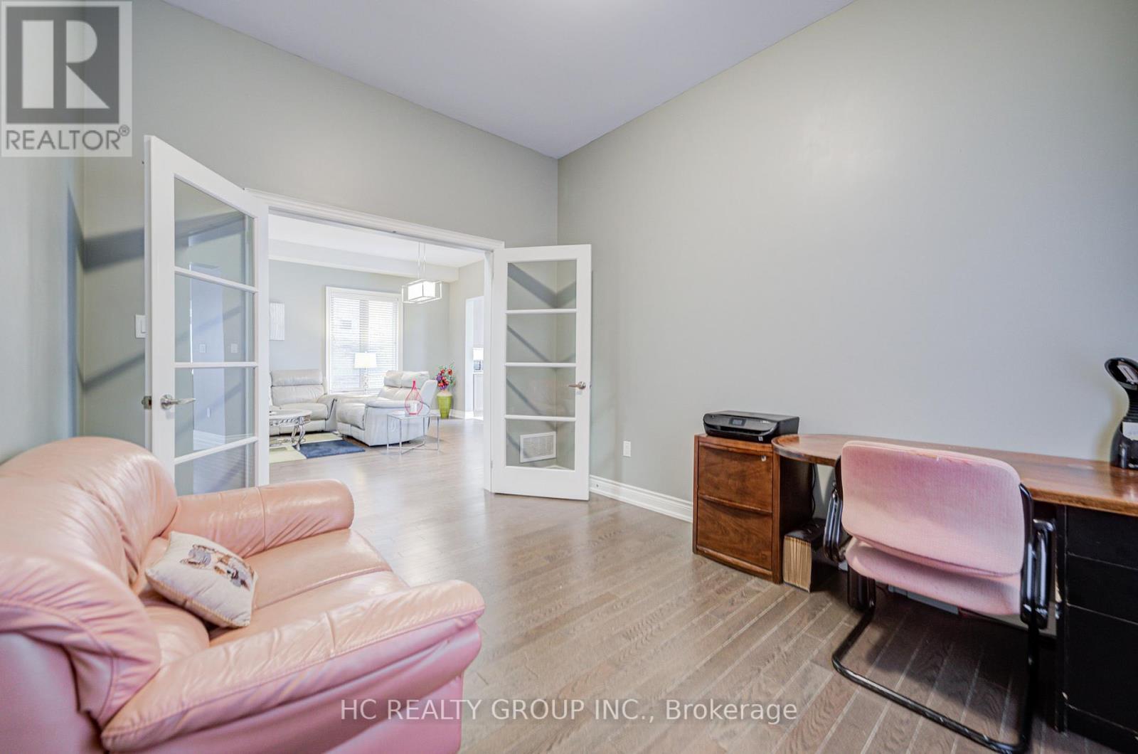 25 Deer Pass Road, East Gwillimbury, Ontario  L9N 0L6 - Photo 10 - N12745852