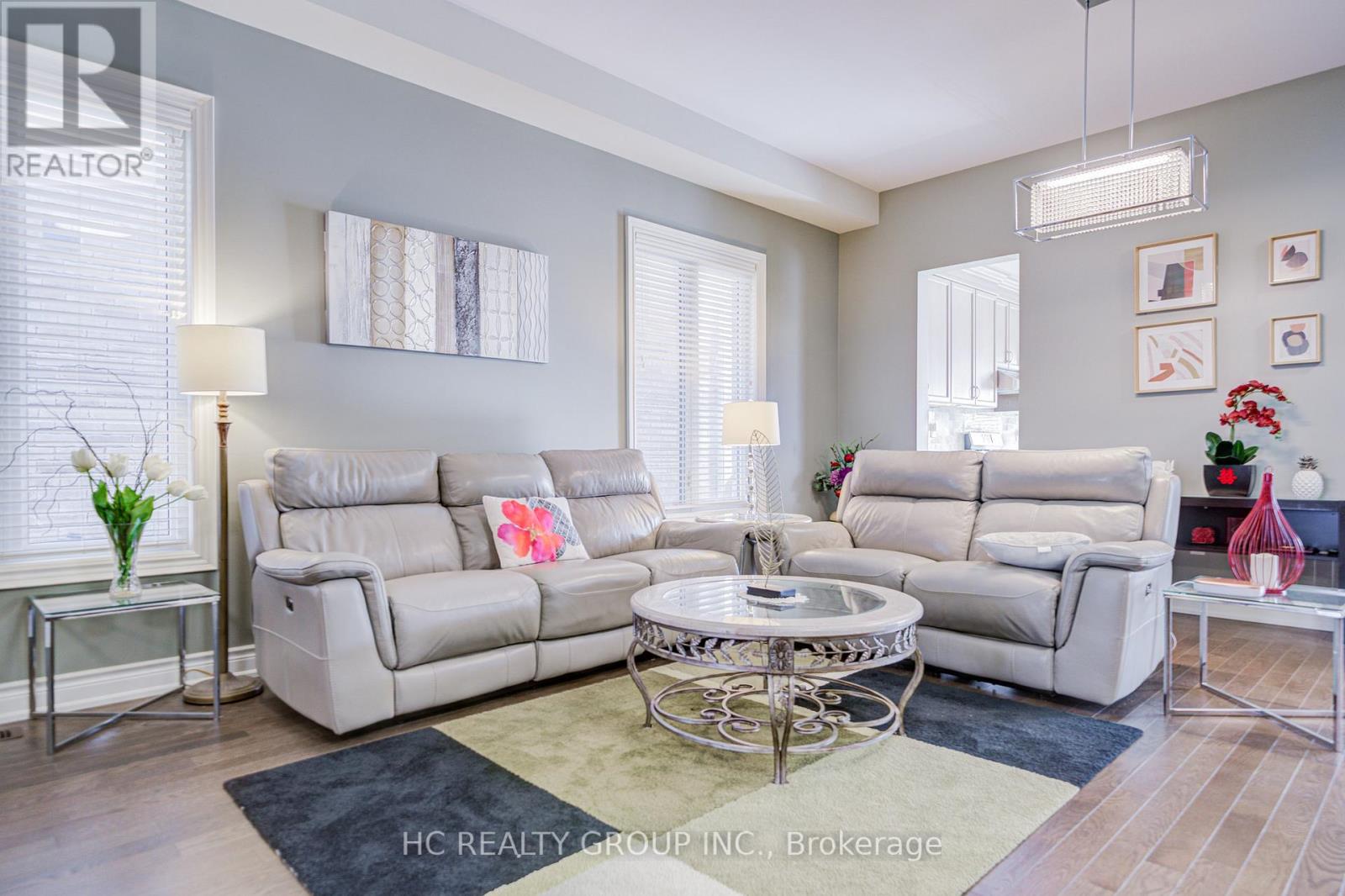 25 Deer Pass Road, East Gwillimbury, Ontario  L9N 0L6 - Photo 8 - N12745852