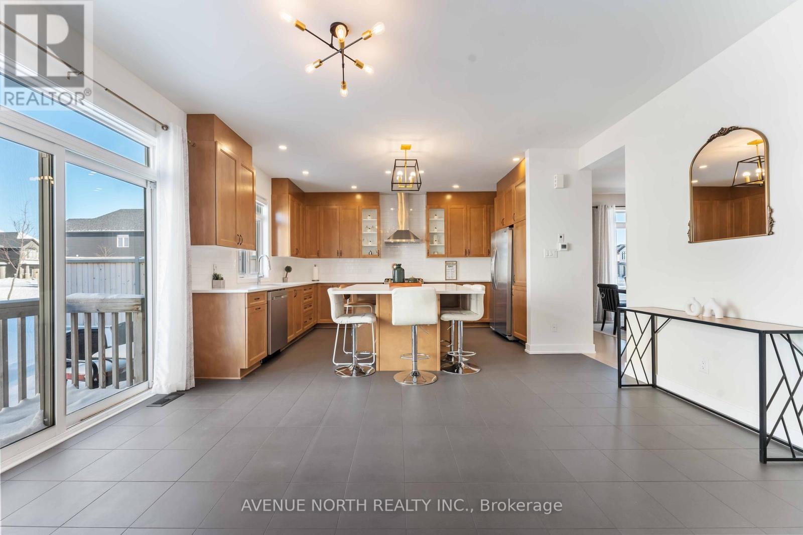 3369 Findlay Creek Drive, Ottawa, Ontario  K1T 0V5 - Photo 13 - X12745874