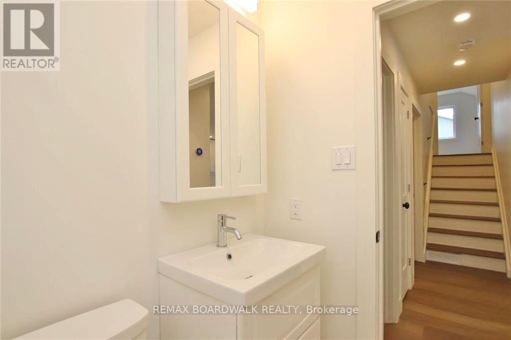 A - 1173 Tara Drive, Ottawa, Ontario  K2C 2H4 - Photo 15 - X12745906