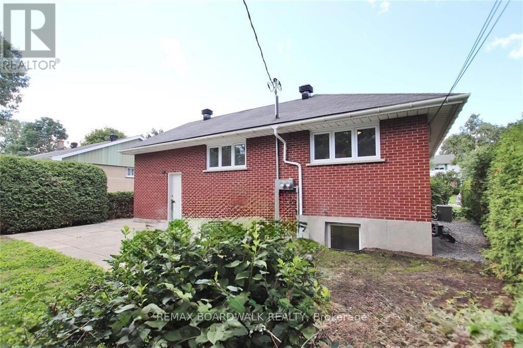 A - 1173 Tara Drive, Ottawa, Ontario  K2C 2H4 - Photo 22 - X12745906