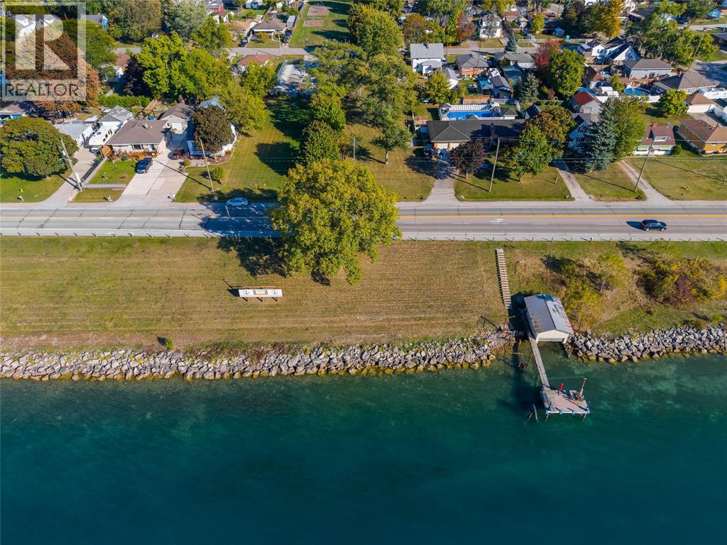 2002 St. Clair Parkway, Sarnia, Ontario  N7T 7H5 - Photo 14 - 26002283