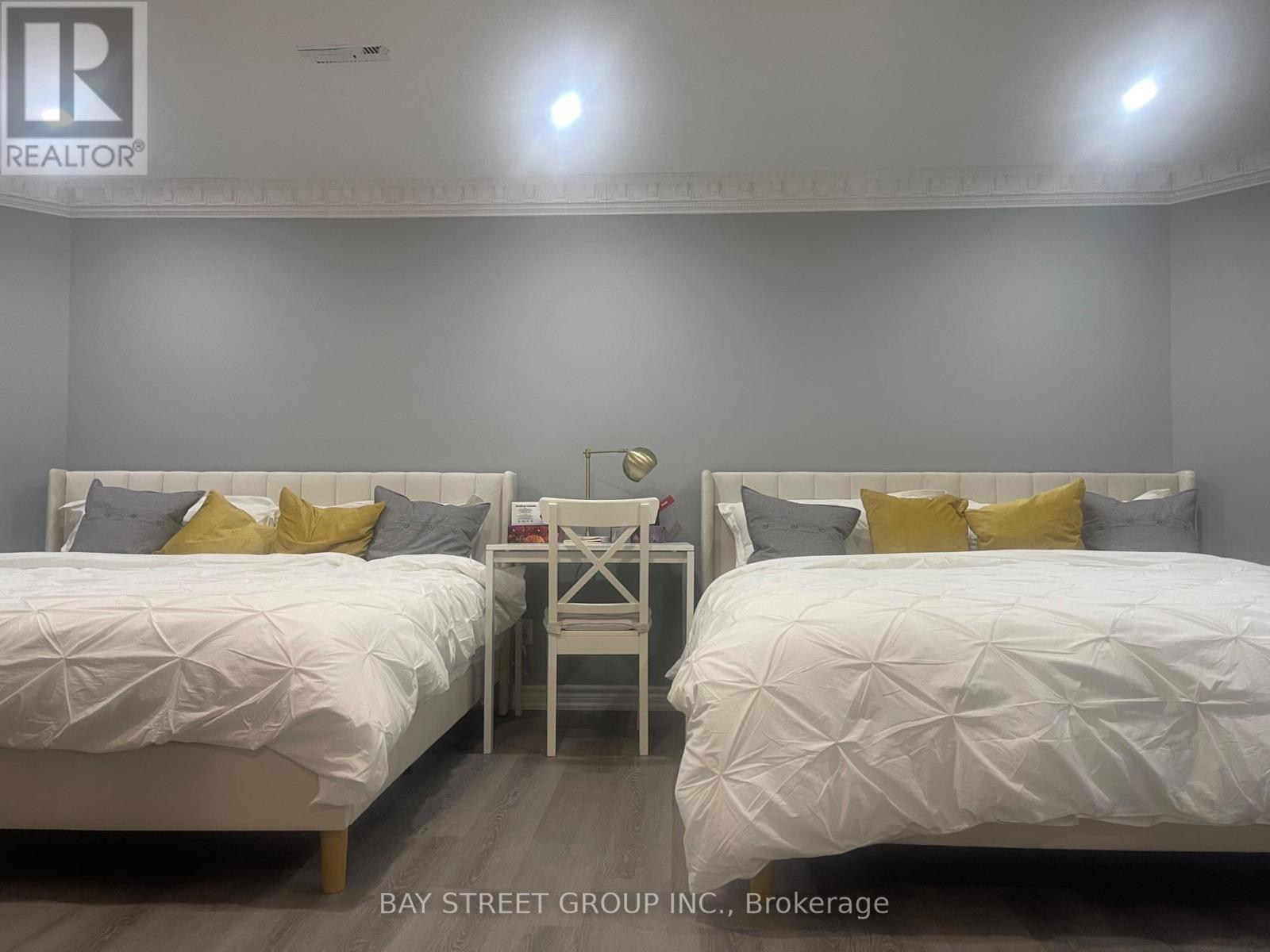 Unknown Address, ,     - Photo 10 - N12745900