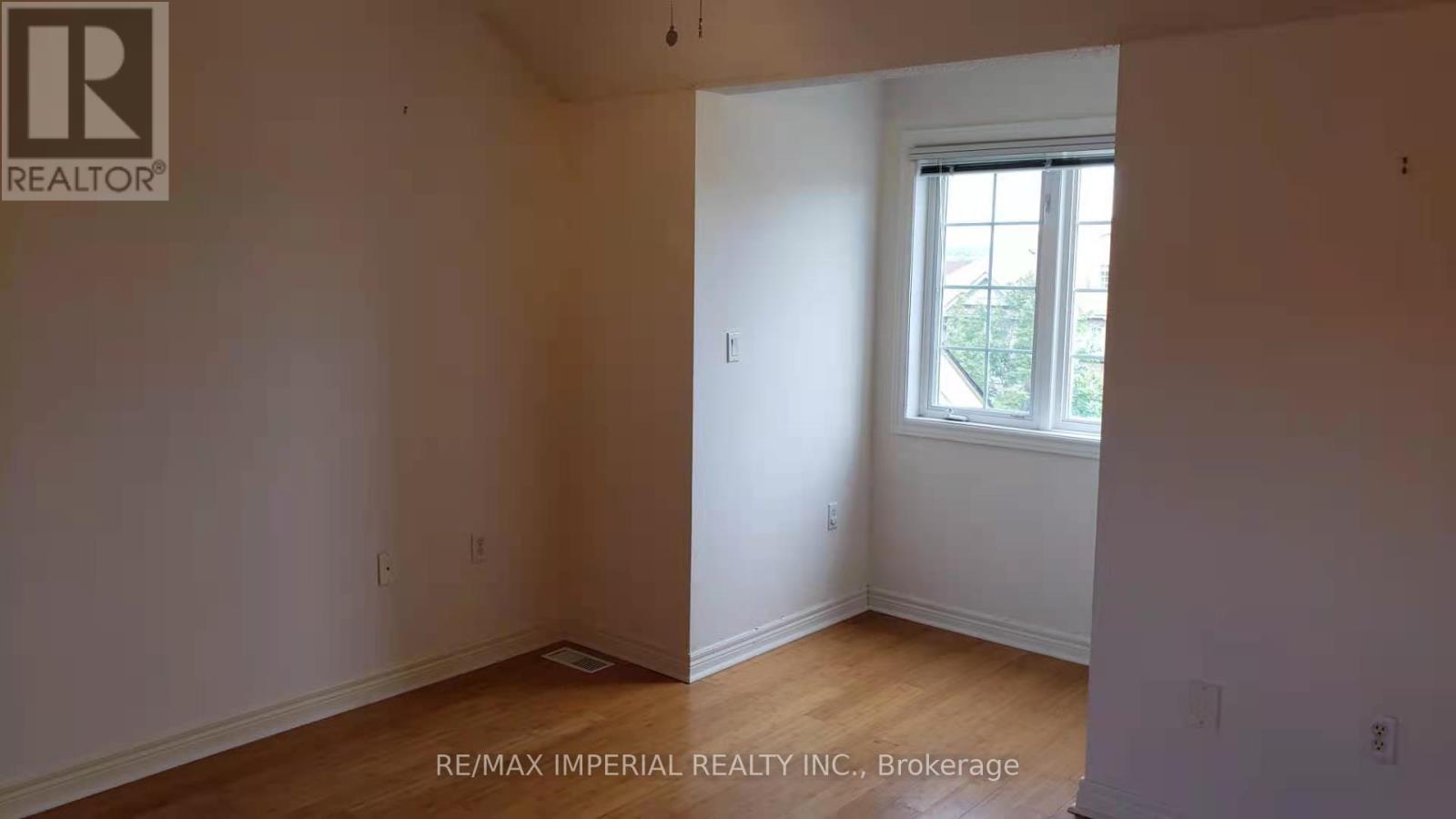 25 Ruby Crescent, Richmond Hill (Rouge Woods), Ontario  L4S 2E8 - Photo 22 - N12745908