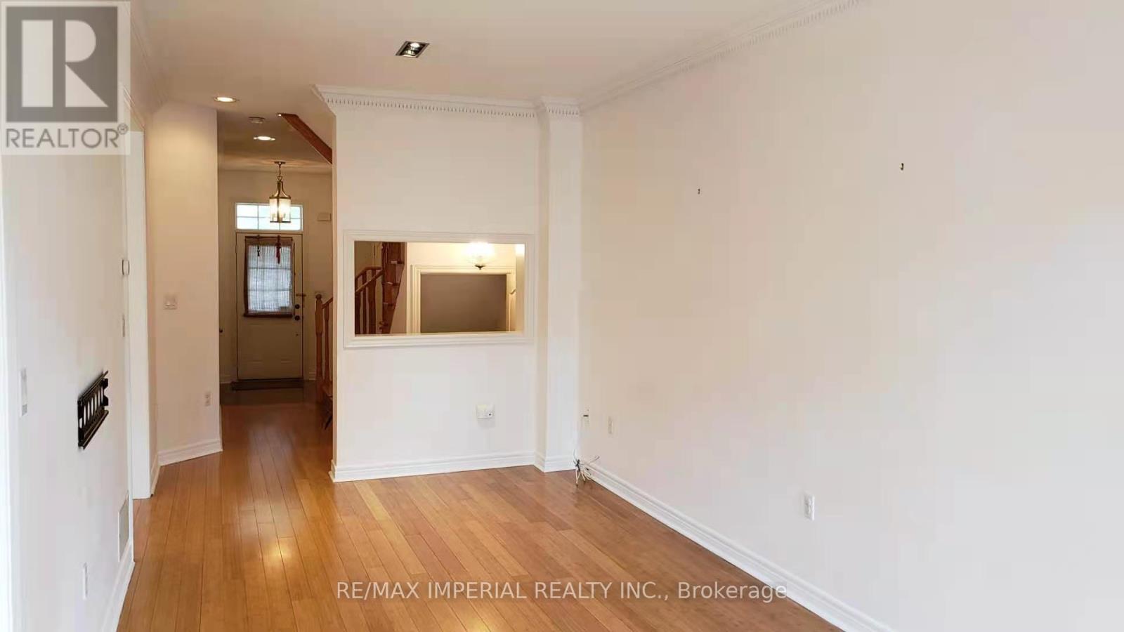 25 Ruby Crescent, Richmond Hill (Rouge Woods), Ontario  L4S 2E8 - Photo 4 - N12745908