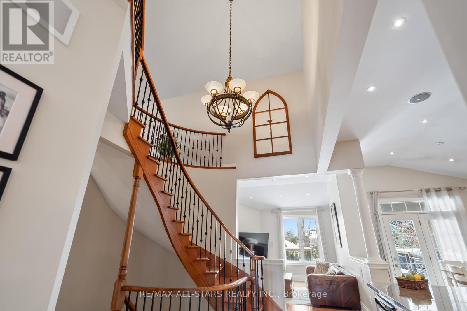 10 Sunrise Ridge Trail, Whitchurch-Stouffville, Ontario  L4A 0C9 - Photo 10 - N12745916