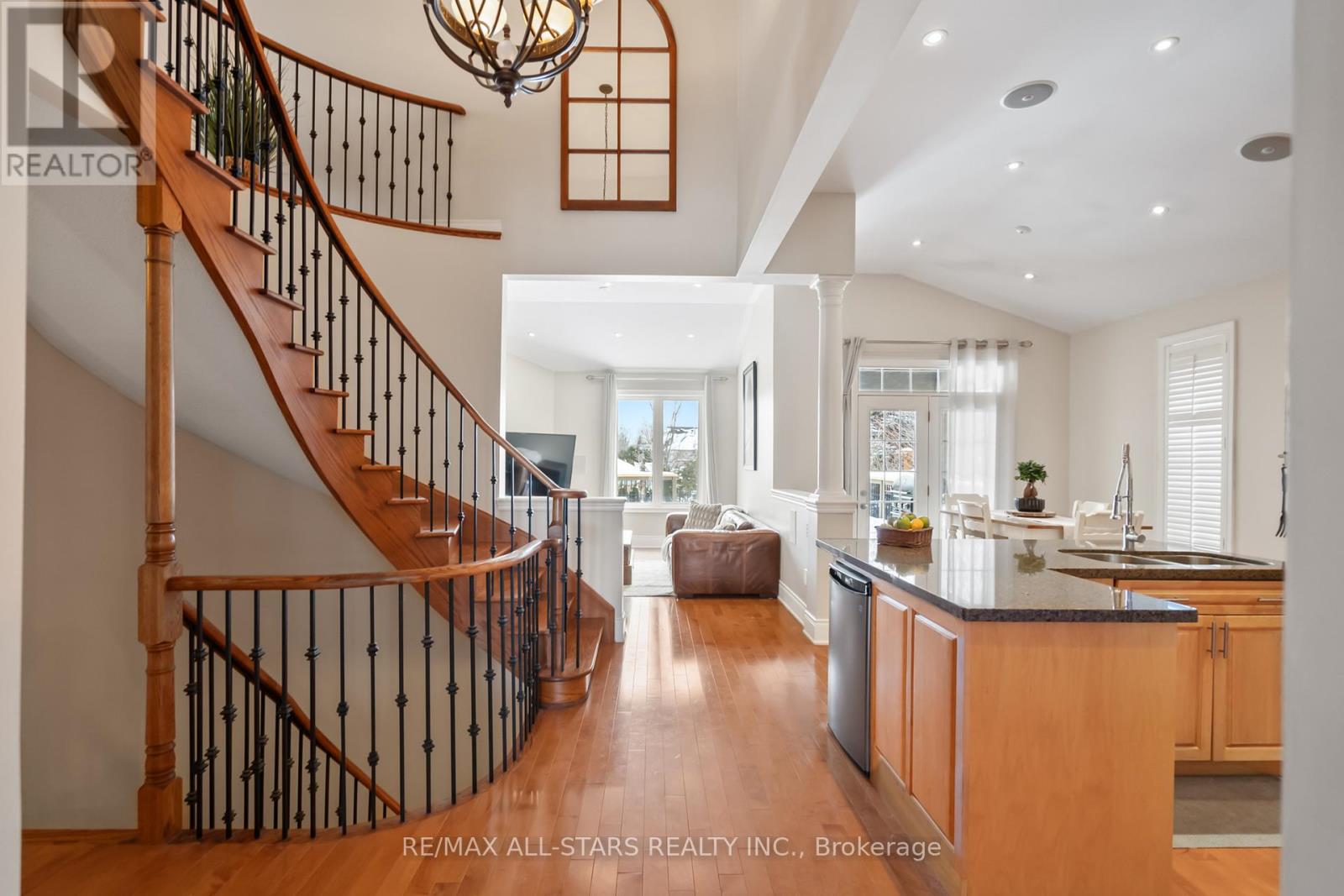 10 Sunrise Ridge Trail, Whitchurch-Stouffville, Ontario  L4A 0C9 - Photo 11 - N12745916