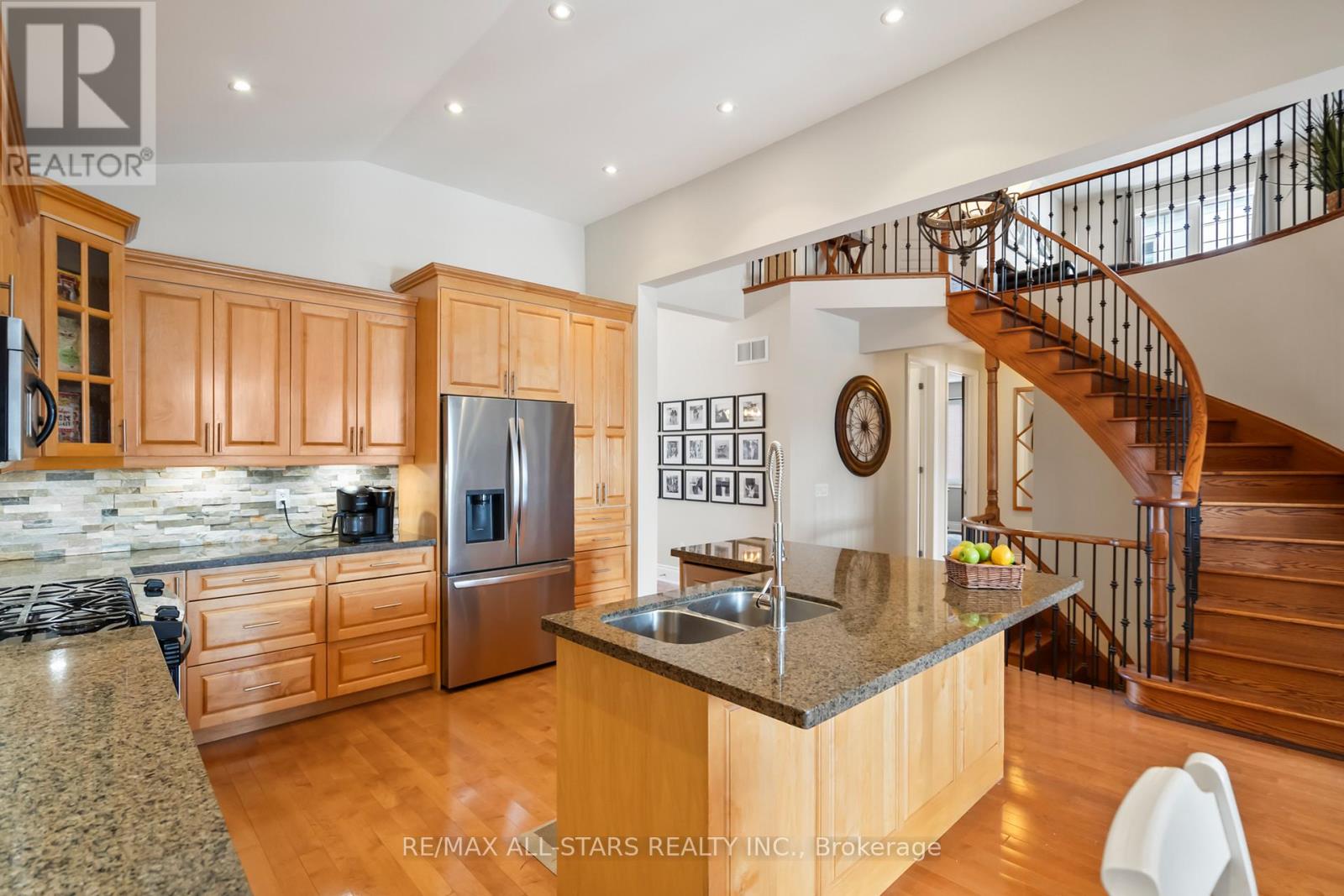 10 Sunrise Ridge Trail, Whitchurch-Stouffville, Ontario  L4A 0C9 - Photo 16 - N12745916