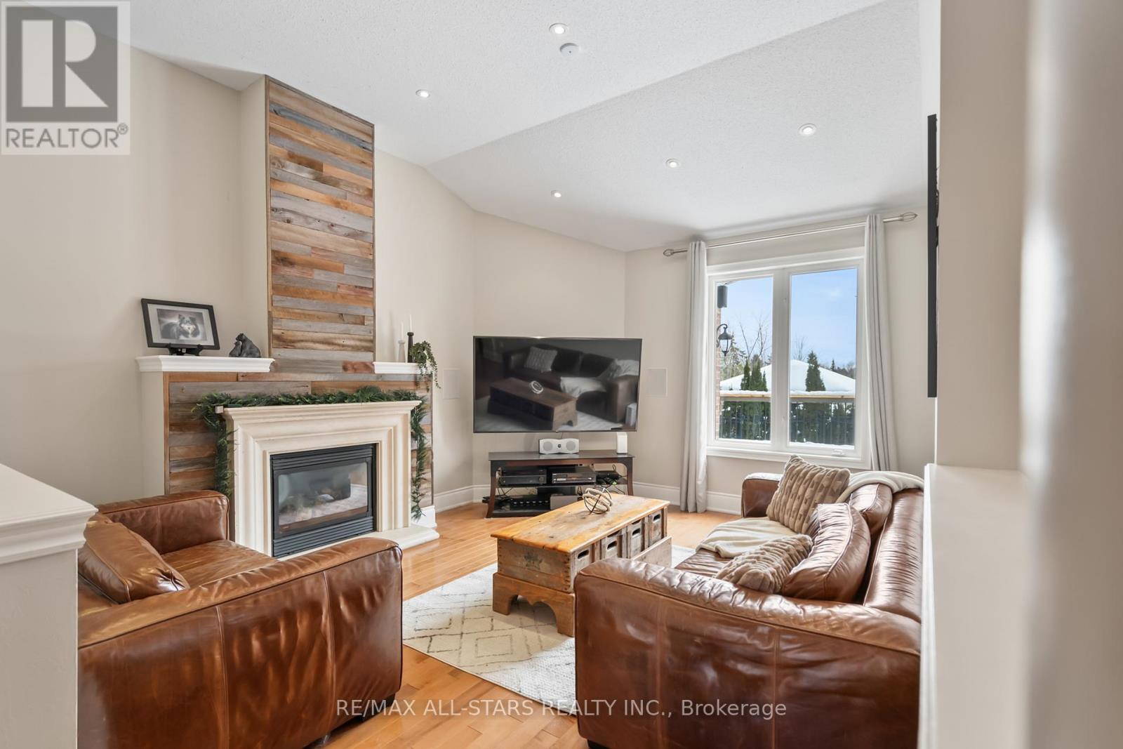 10 Sunrise Ridge Trail, Whitchurch-Stouffville, Ontario  L4A 0C9 - Photo 19 - N12745916