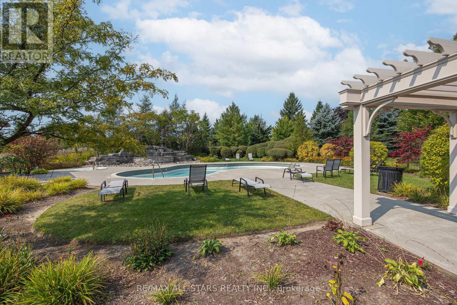 10 Sunrise Ridge Trail, Whitchurch-Stouffville, Ontario  L4A 0C9 - Photo 45 - N12745916